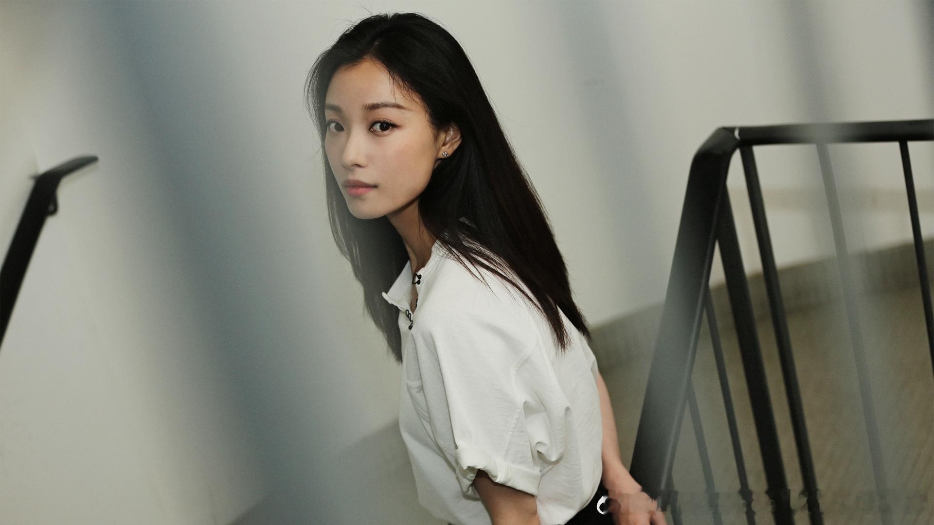 明星倪妮高清美图 ​​​