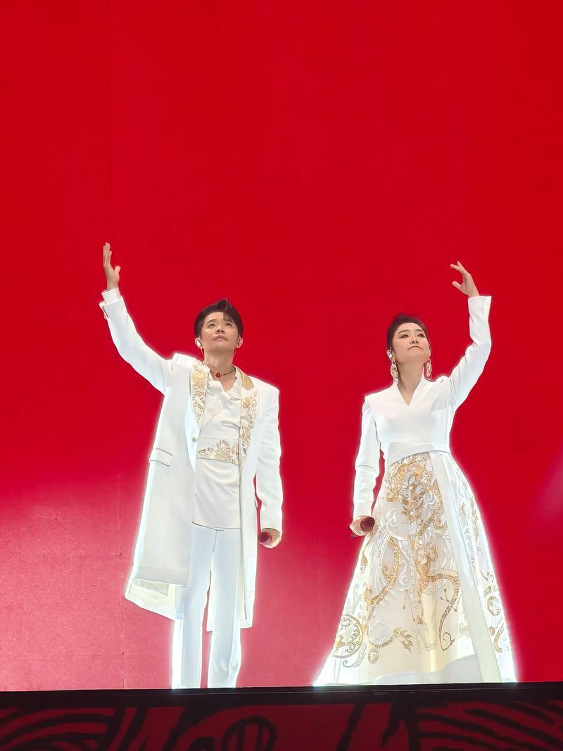 三甲医院医生亲自下场推荐，凤凰传奇的歌能治病？这事儿你敢信？

3月19号那天，