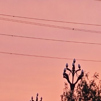 每日一善[超话]每日一善阳光信用 人生最珍贵的六种财富：一是洋溢在容颜上的自信，