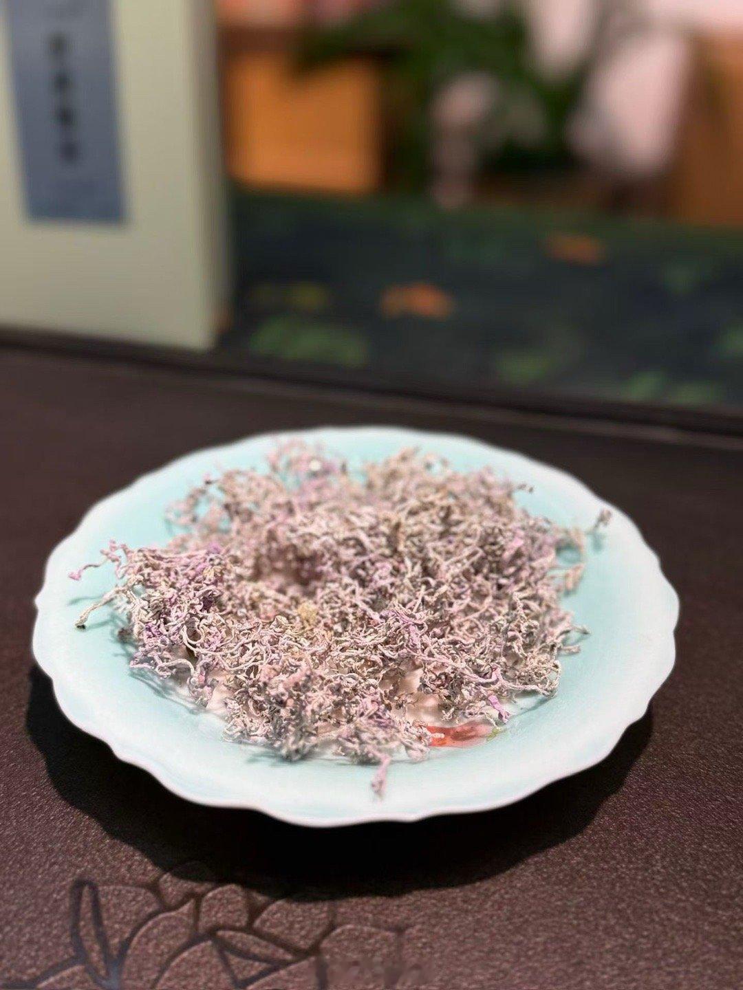 时间不会回头，人生没有重来，很多事本就无法左右，尽力就好，别为难自己，心放宽，事