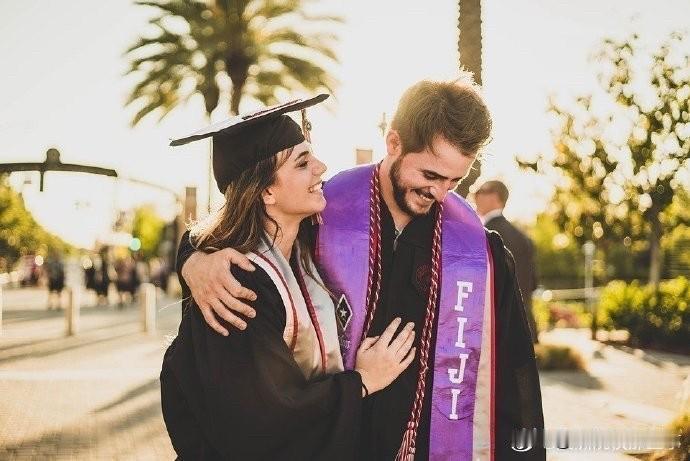 英语基本对话180句，最实用的英语日常用语~

1. No way! 不行!
2