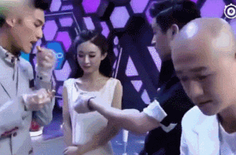 陈晓翻红，浅谈一下他和赵丽颖掰得彻底的轰动爱情吧！陈晓和赵丽颖自然是热恋过的，而