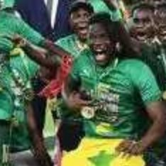 今年1月的非洲杯决赛，塞内加尔加时1比0战胜摩洛哥，夺得冠军。本场比赛常规时间的