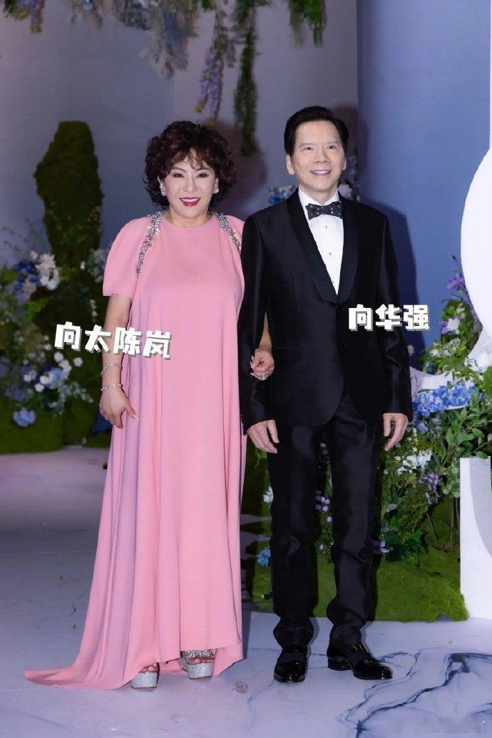 #萧敬腾林有慧婚礼来宾阵容# 萧敬腾林有慧婚礼来宾阵容好强大！真的好多人啊~ #