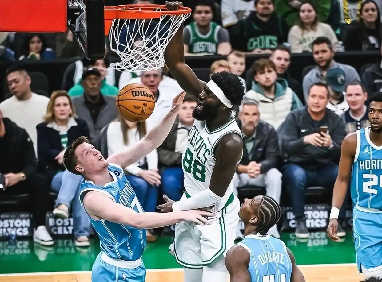 逆转取胜！凯尔特人 113-102 击退黄蜂，喜提四连胜。杰伦·布朗火力全开砍下