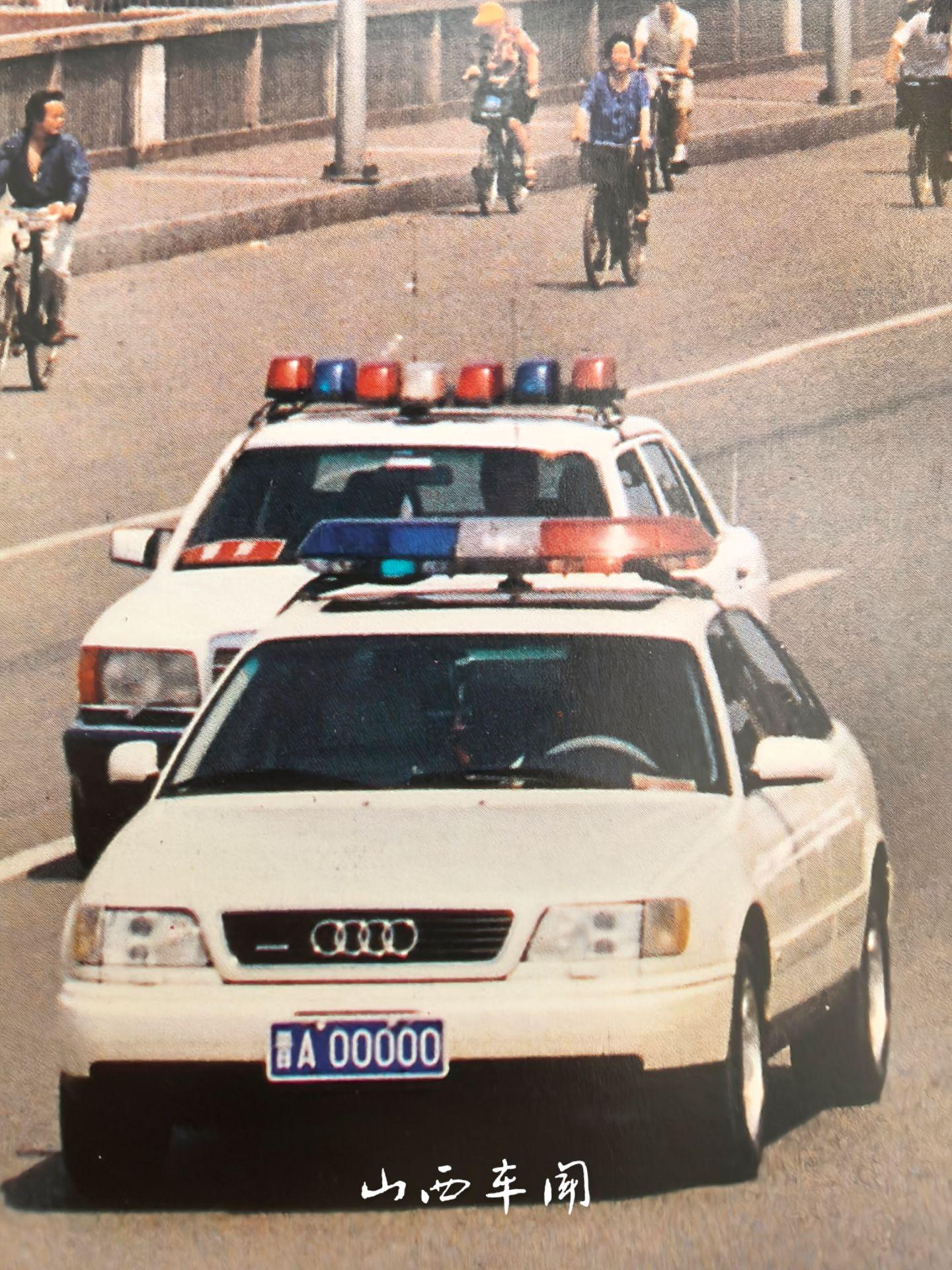 90年代山西警队开道车。非常珍贵的一组照片，记录了山西太原90年代公安...