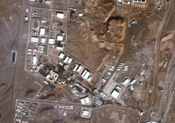 伊朗核设施遇袭，以色列再次升级战争烈度
 
特朗普刚说过他反对以色列袭击伊朗的能