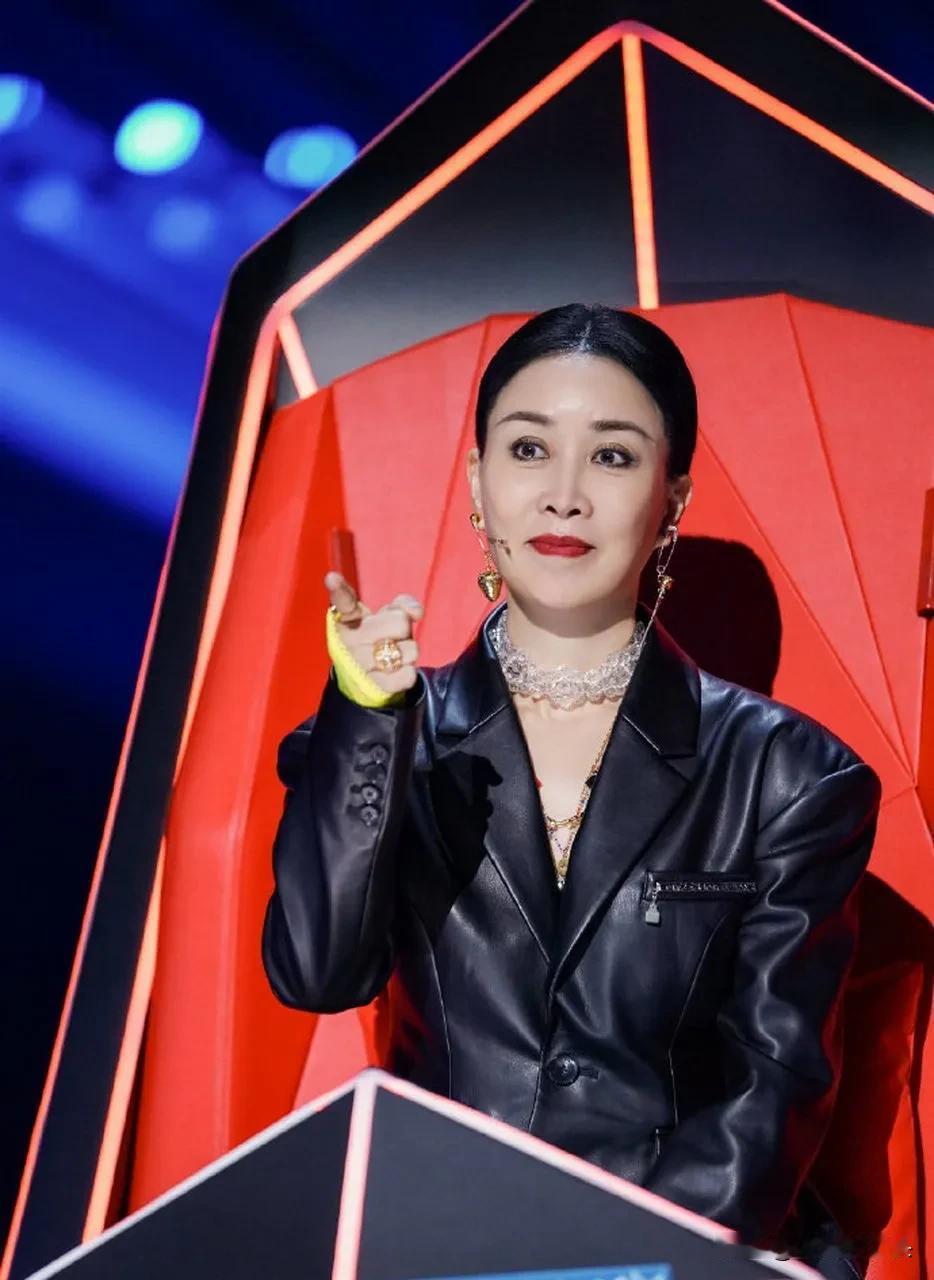 为什么有那么多人讨厌那英？事实真相令人愤怒。看看你都知道哪些？