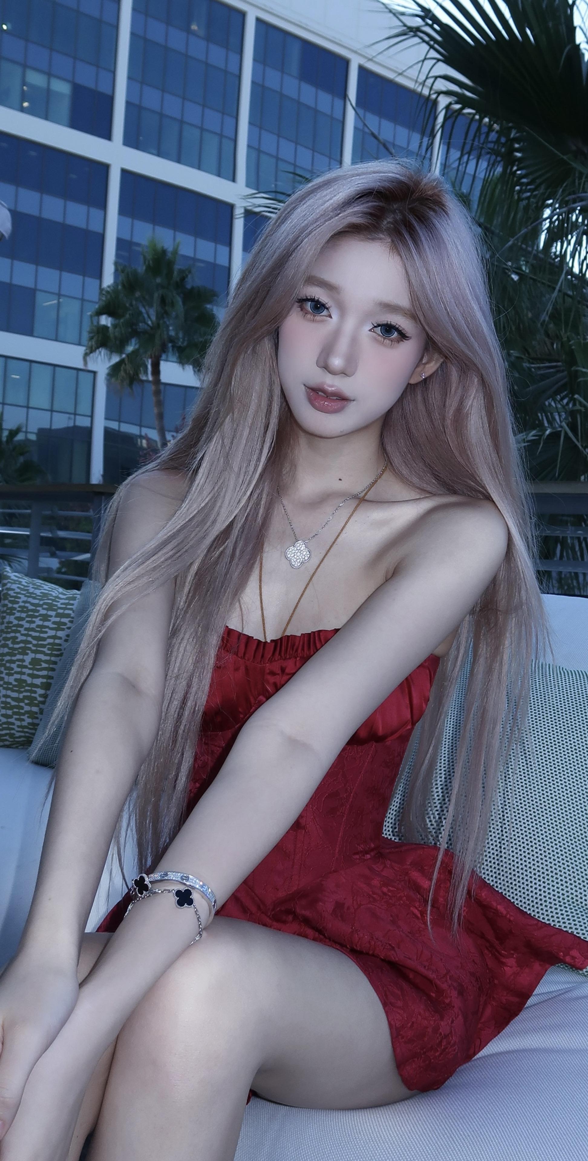 别以为世界抛弃了你 因为世界根本没空搭理你