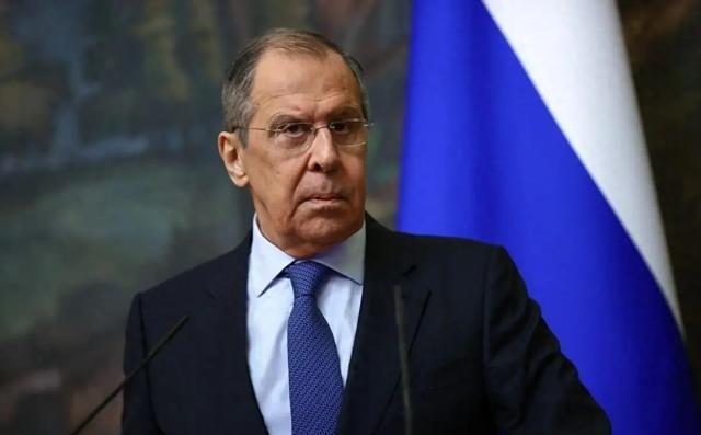 俄罗斯的警告还是太含蓄了！很多人只盯着台海会不会响枪，却没看到西方为您挖好的经济