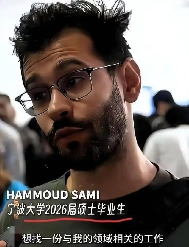 说实话，宁波大学的这件事情真的不是本土学生眼红，而是它做的实在是太过分了。
同样