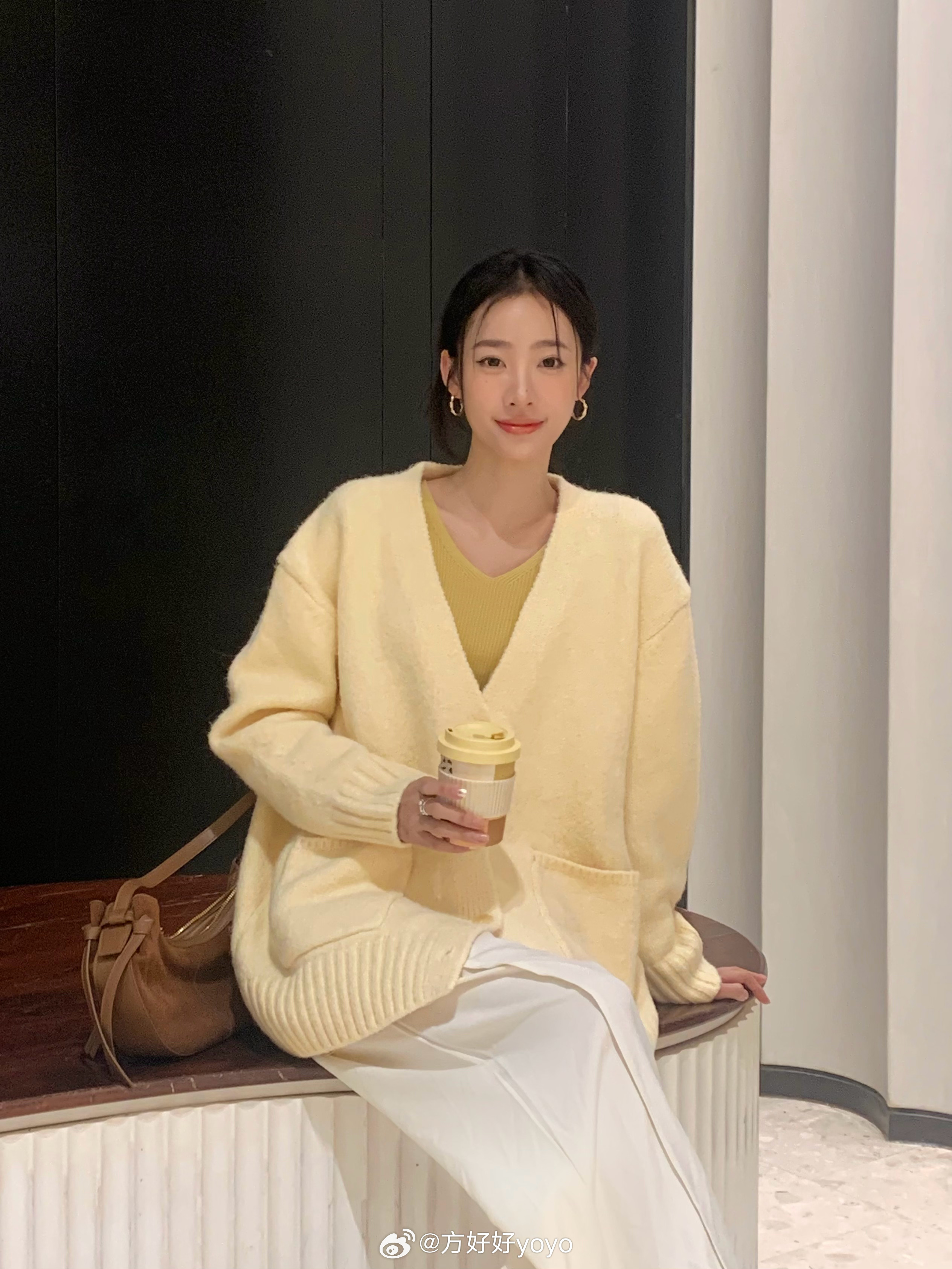 🎵苏好好｜今天被问是不是韩国姐姐上新毛衣 去商场想拍生活化点的场景羊毛真的好舒