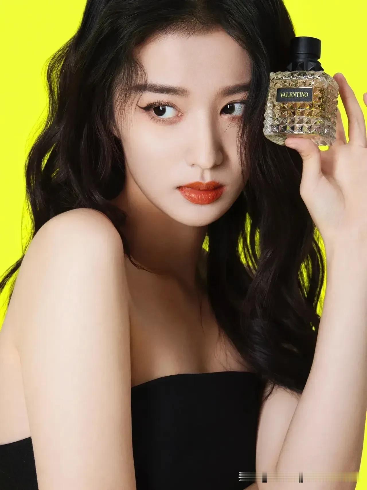 王楚然刘亦菲都好美