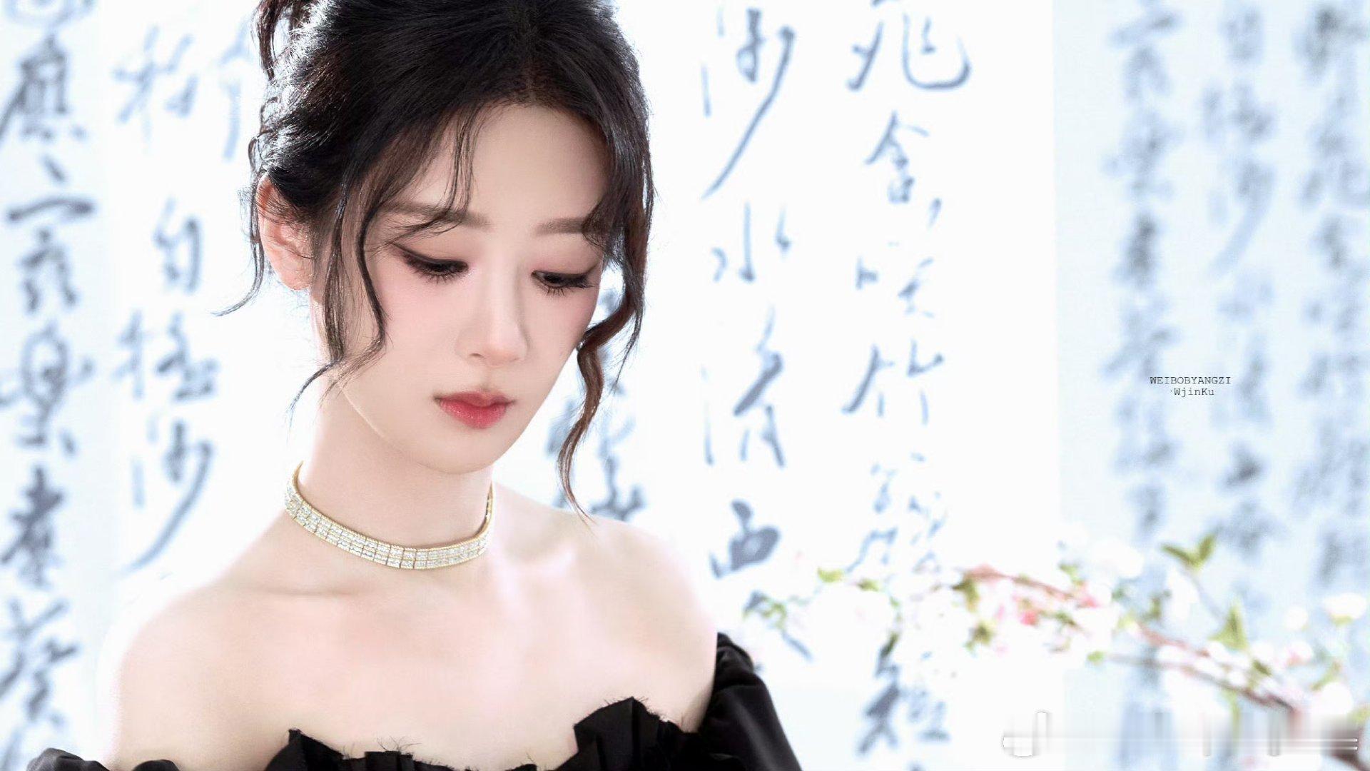 杨紫杨紫说想多尝试不完美的角色杨紫 采访粉火速赶来！好喜欢听杨紫采访，表达能力好