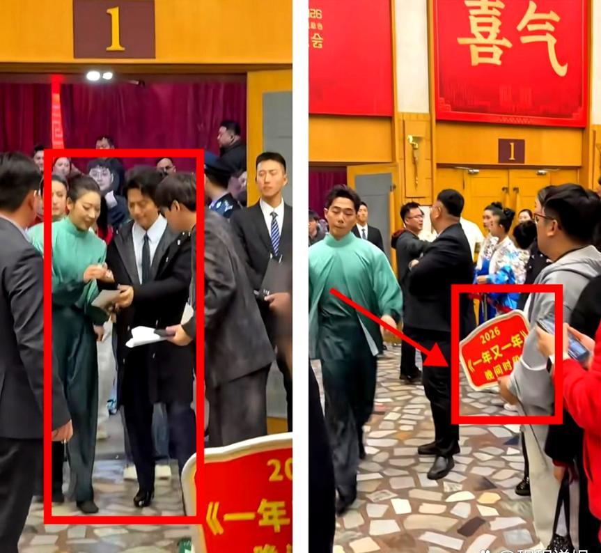 当所有人都急着离开春晚后台时，李健被催了三次都没动。
他接过笔，把每个名字签得工