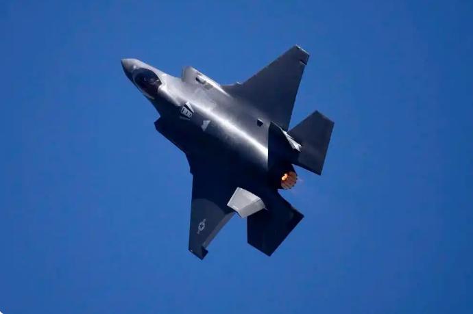 9月17日，美国国务院批准向沙特出售48架F-35，总金额约243亿美元，沙特成
