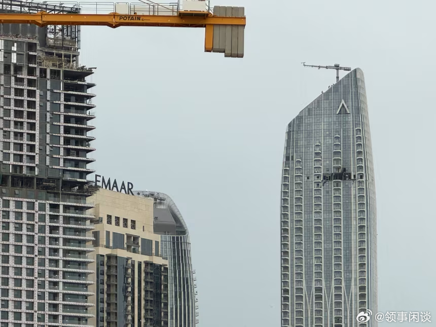 【一名英国男子因涉嫌在迪拜拍摄导弹袭击视频而被控网络犯罪】[英国竟然没抗议？]（