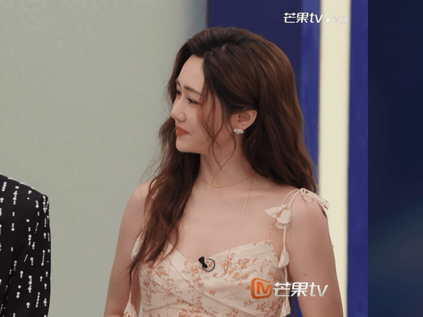 刘芸把孙怡东北腔都整出来了 刘芸这感染力也太强了，一张嘴自带喜感，直接把孙怡带跑