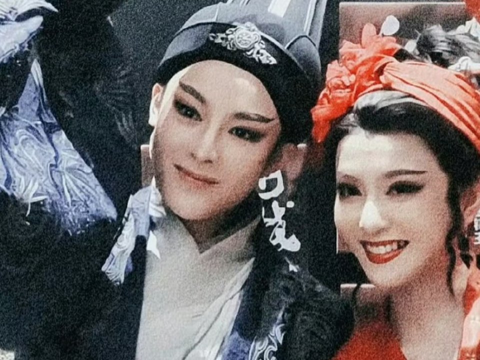 陈丽君李云霄合作镖人电影里不同框就赔我票钱！去电影院磕cp