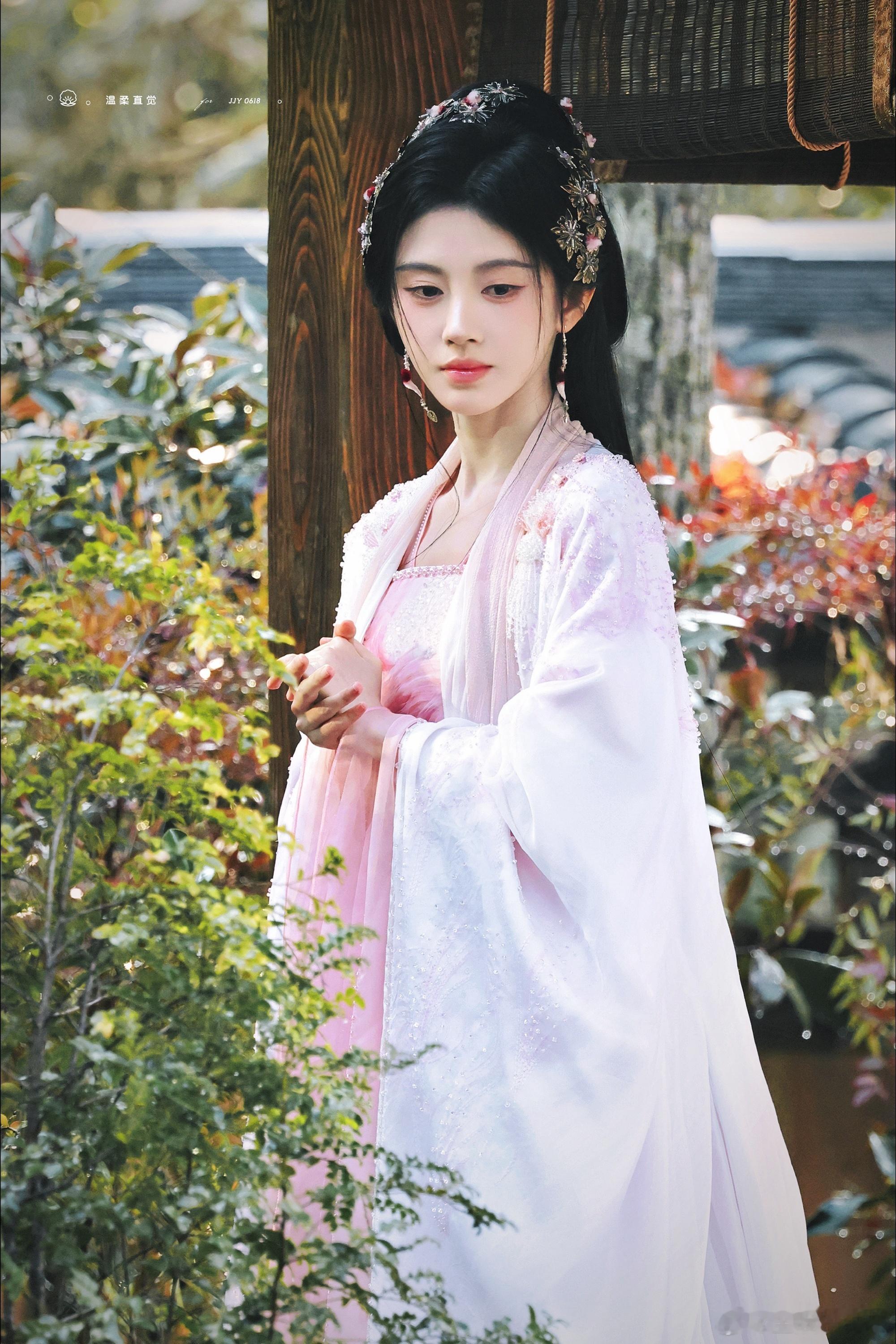 鞠婧祎的剧全部限免了🥝把鞠婧祎的剧全部限免了！爱奇艺鞠婧祎的剧全部限免