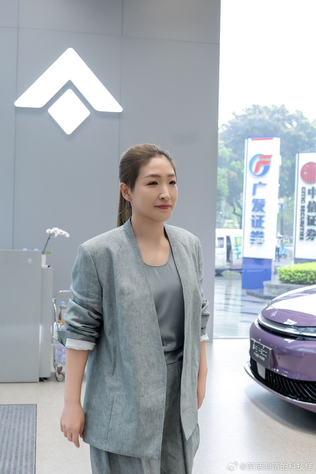 我一整个震惊！林高远刚官宣埃安 N60美学代言人，今天在埃安广州天德店居然偶遇刘