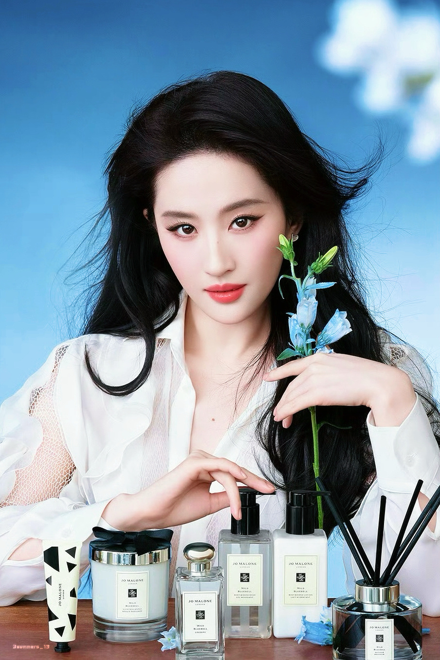 刘亦菲｜祖玛珑新图无字纯享版真真绝美的一张图！刘亦菲 💙刘亦菲祖玛珑全球品牌代
