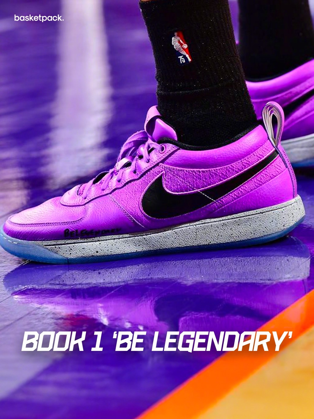 布克以科比给他寄语“Be Legendary”为灵感的Kobe 4 PE、还有B