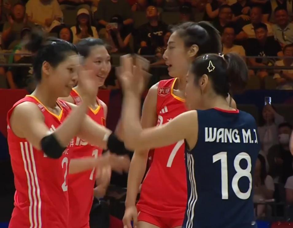 2025世界女排联赛北京站中国女排vs比利时队中国队2-0（25-18/27-2