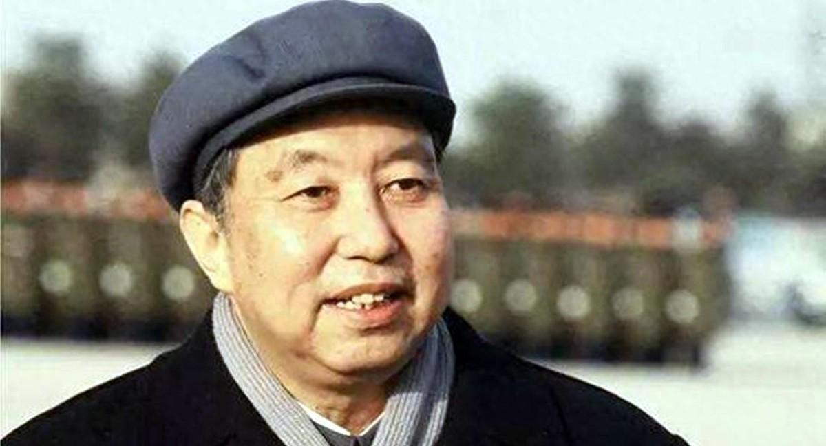 关于华国锋陵墓造价传闻，其子亲自出面辟谣，同时对当地县委提出了四项具体要求
20