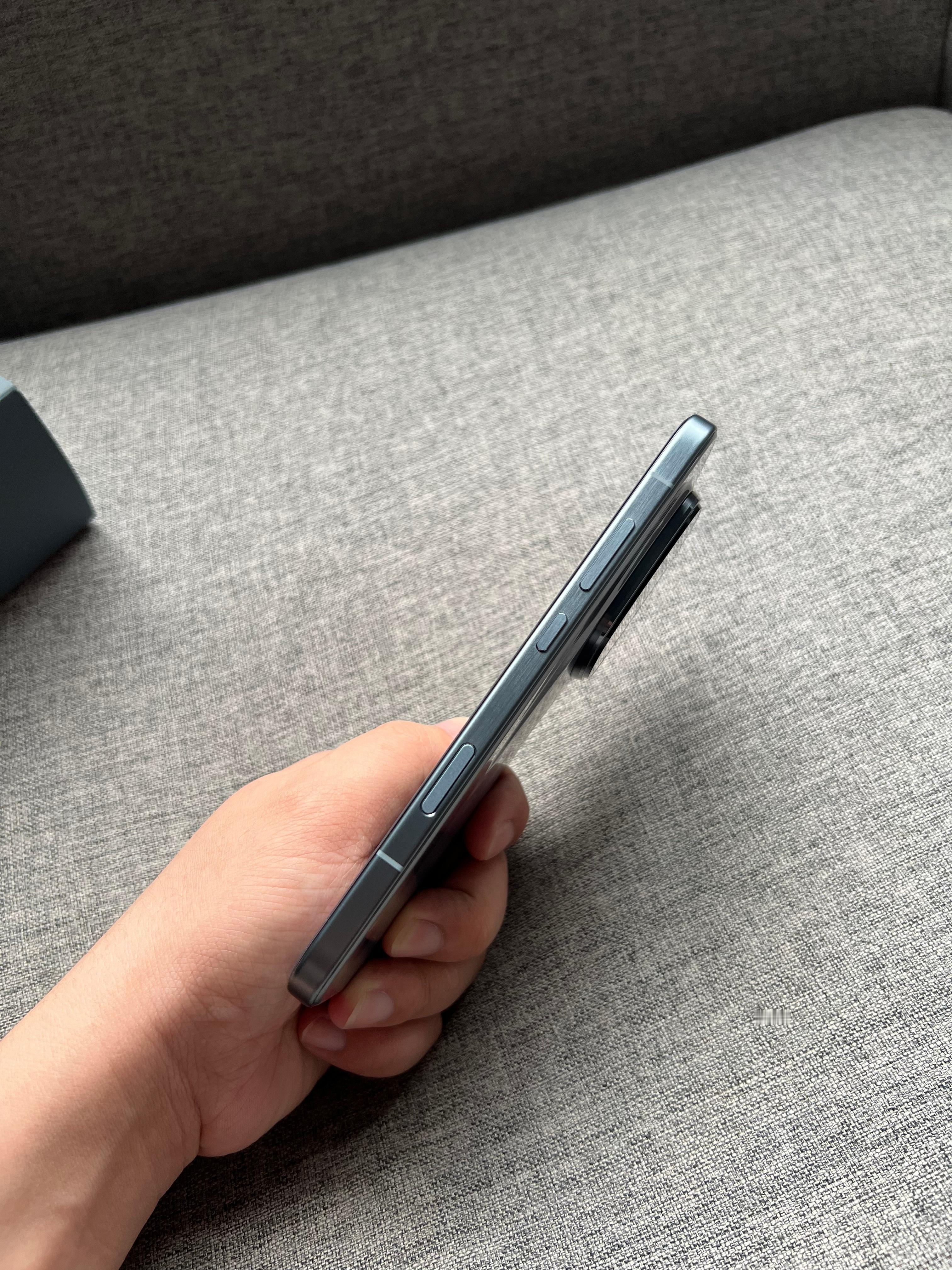 荣耀Magic8 RSR保时捷 24+1TB灰色，基本闲置，99新全套，（附带1