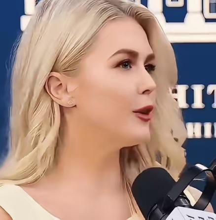 这个世界太疯狂，美国总统太可怕。日前，在白宫的记者会上，女发言人莱维特的一番话，