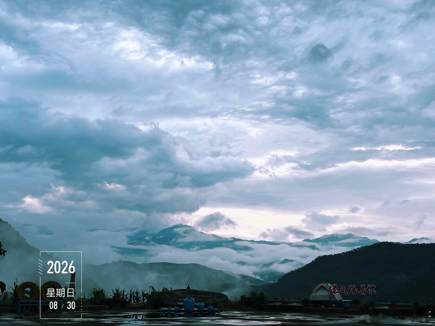 一夜大暴雨晨起放晴早安你早安全世界 ​​​