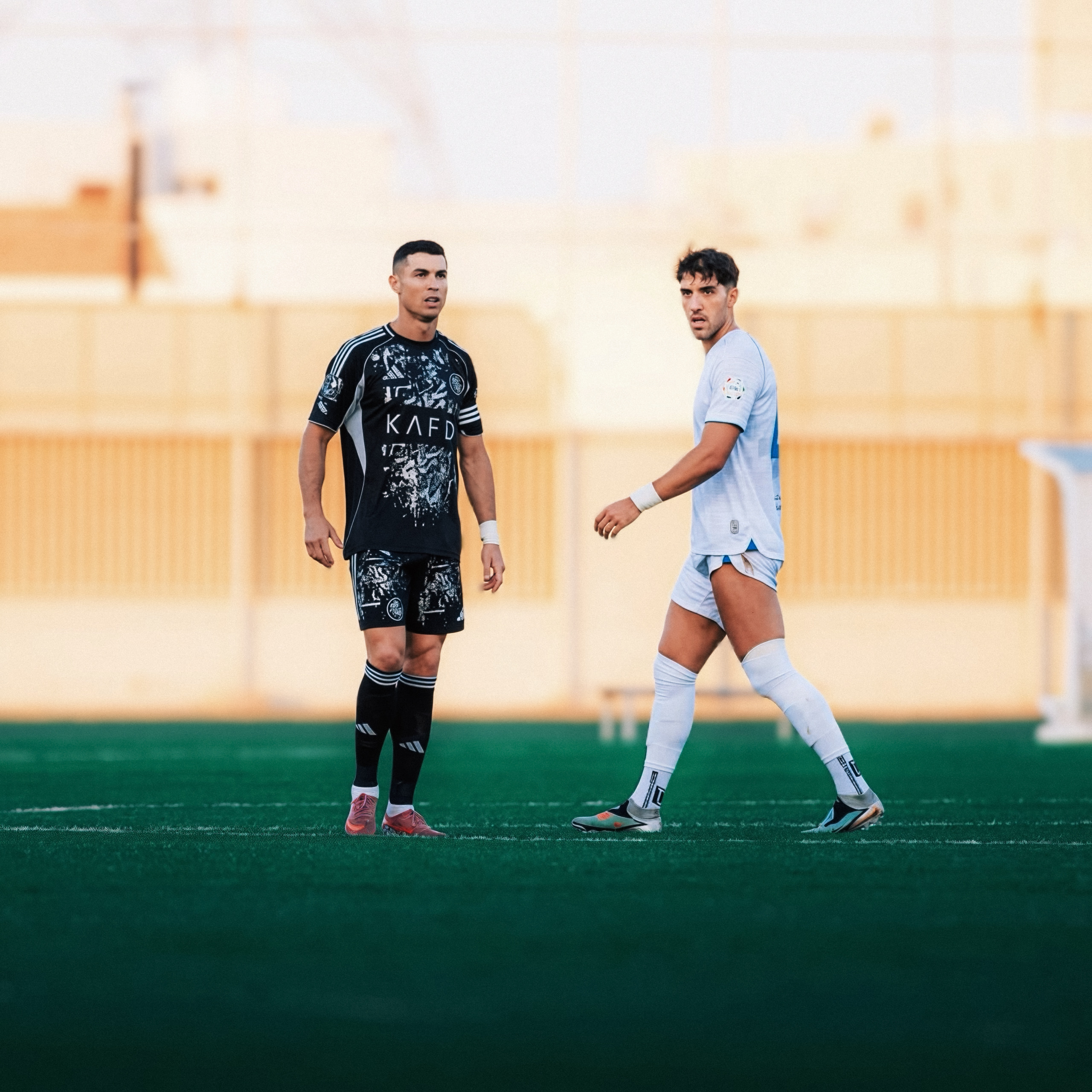 C罗C罗日常 🛑这套特殊的球衣只穿了一场𝑪𝒓𝒊𝒔𝒕𝒊𝒂𝒏𝒐?