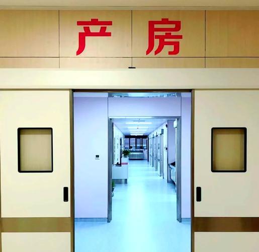 不论你是女博士，还是农妇，进产房是一样的
我和爱人大学认识，商量好只同居，但是不