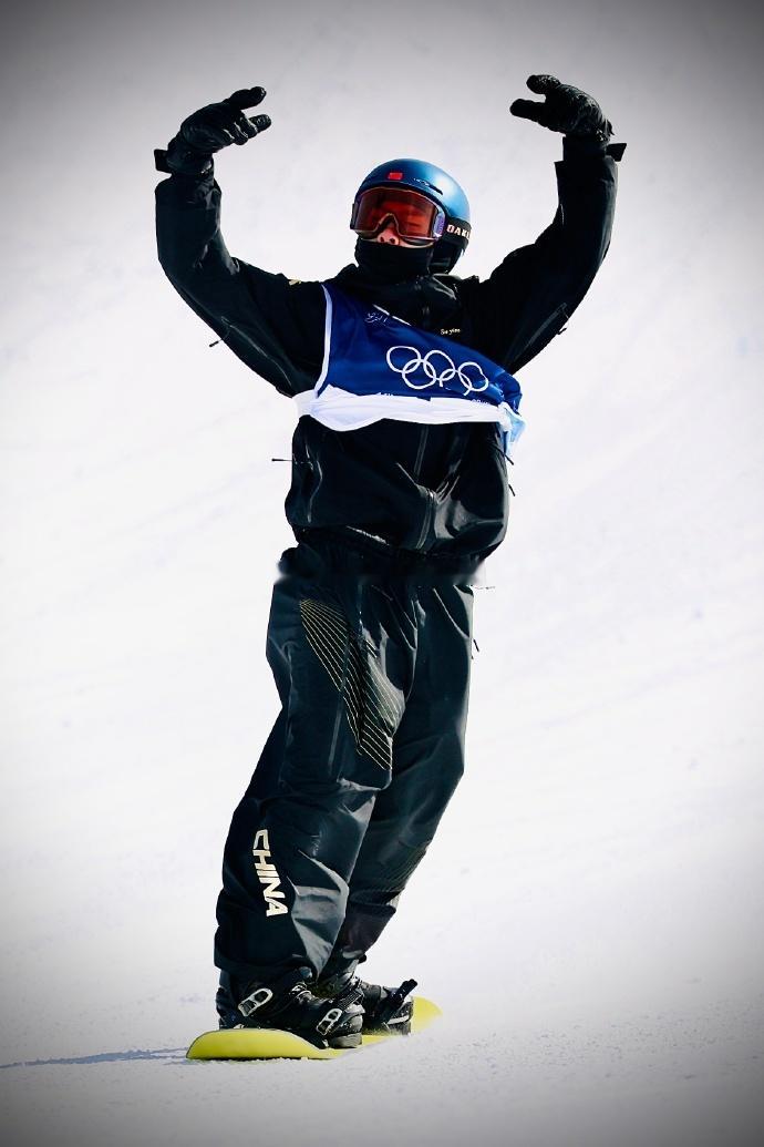 中国队米兰首金 中国代表团首金🐐苏翊鸣22岁生日夺金