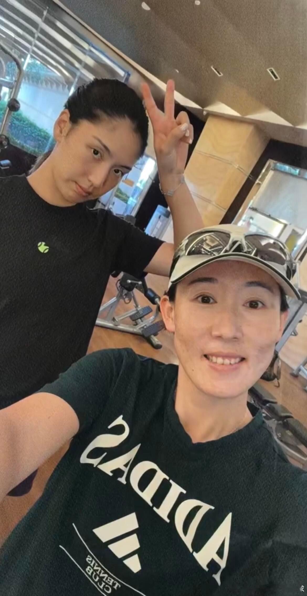 赛赛总结2025，张张都有王欣瑜也希望这对好搭档新赛季能给我们带来不一样的感受，