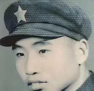 1984年，战士李陶雄中弹“牺牲”，遗体送后方时竟两次从车上滑落，护士一摸，发现