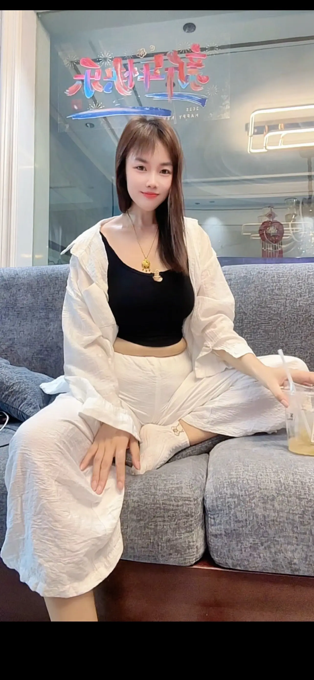 终于明白有些关系，除了再见，别无选择，万幸得以相识，又遗憾止于相识，藏...