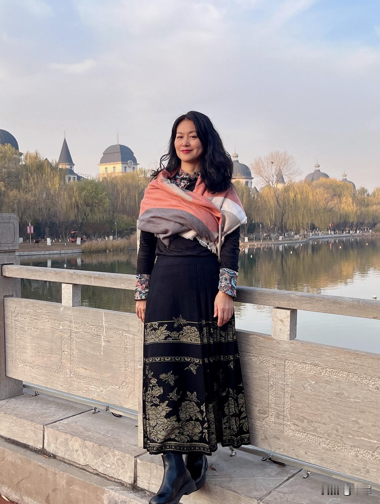 相由心生是对的。

我就感觉自己有几天看着就很漂亮，有几天看着就不漂亮。

后来