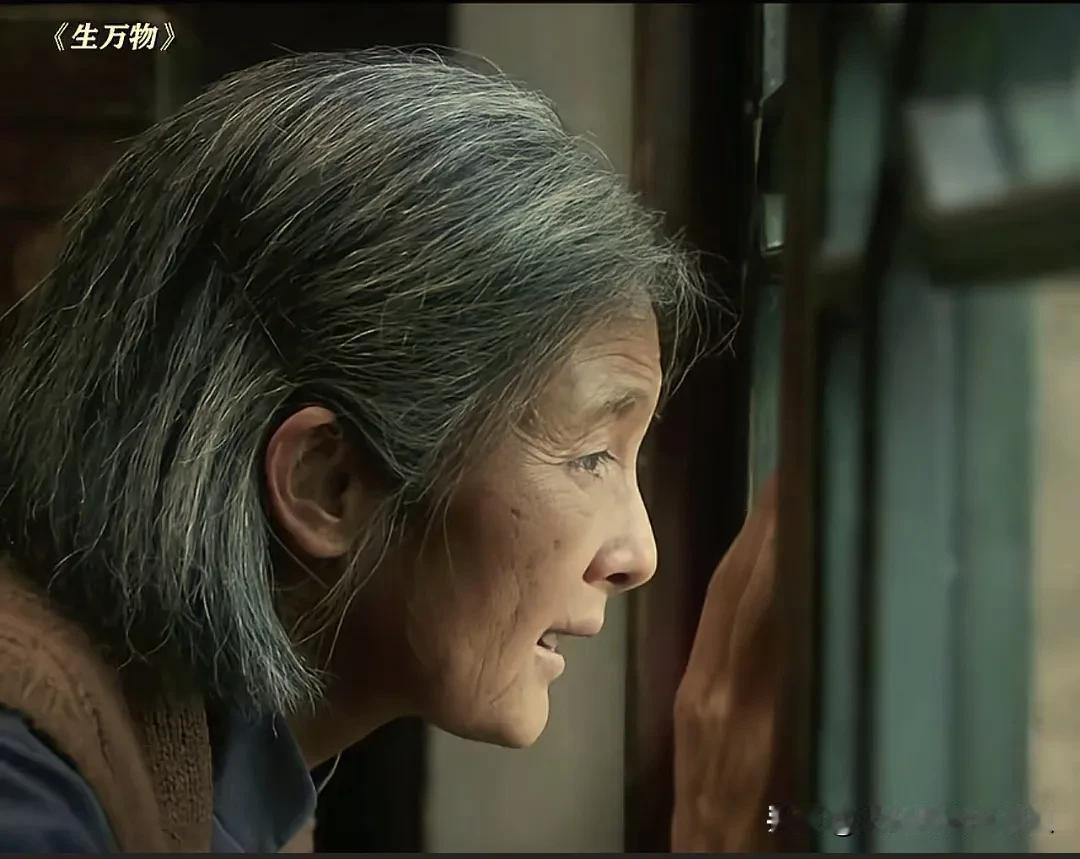 杨幂在生万物大结局这段表演，确实值得拿一个视后奖！

这一段回忆绝对是全剧的演技