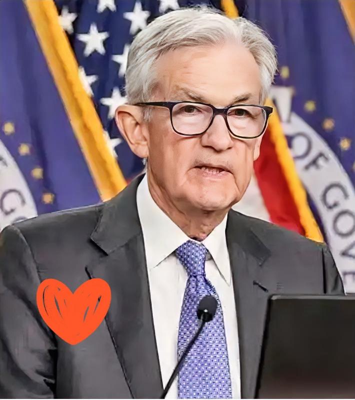 美联储一宣布不加息，

美股成长股直接“起飞”！

科技、新能源这些平时对利率敏