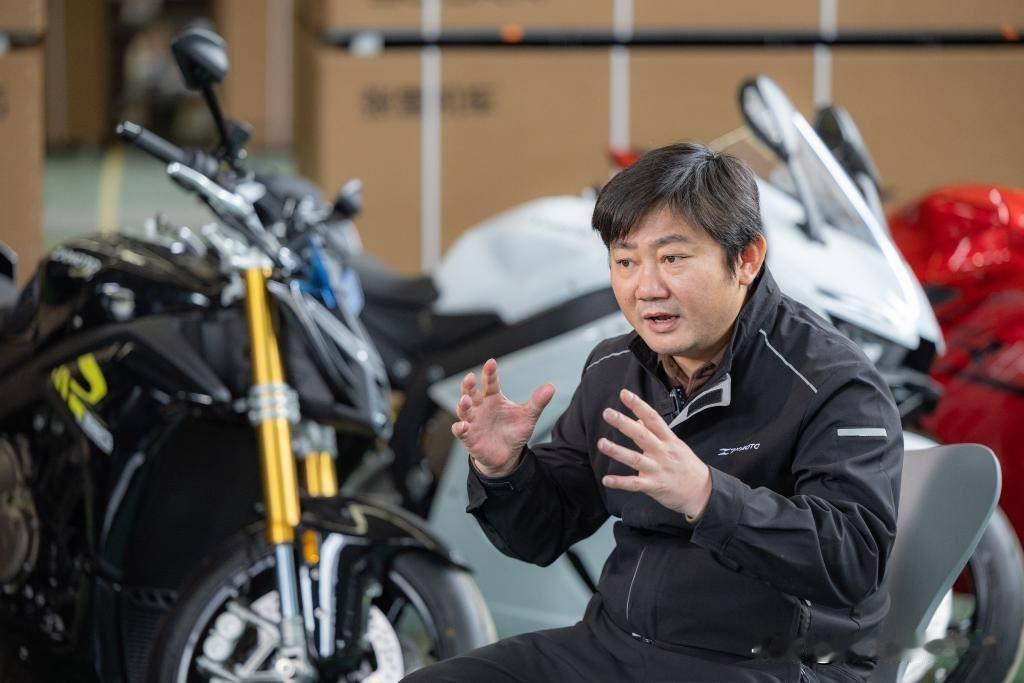 核心地位：打破垄断的“破冰者”

在WSBK这个世界顶级量产车赛事中，领奖台长期