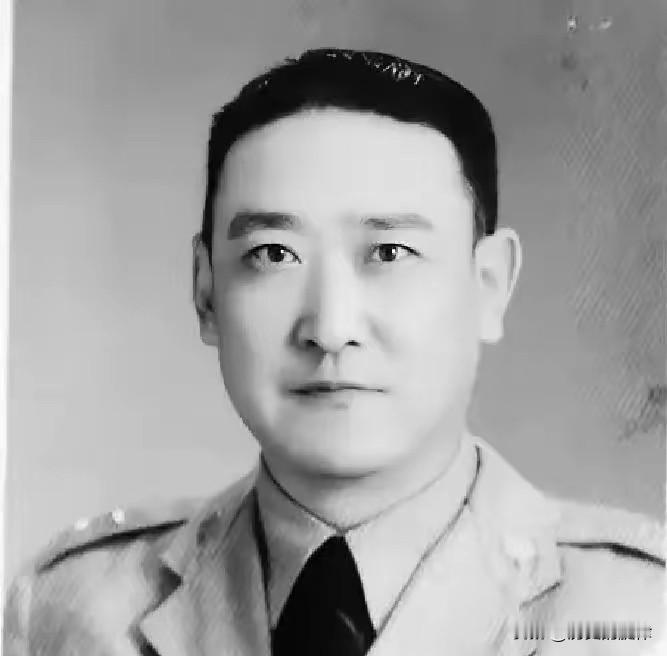 1949年新疆和平前夜，他拒张治中挽留，一句真心话道尽半生顾虑
 
1949年9
