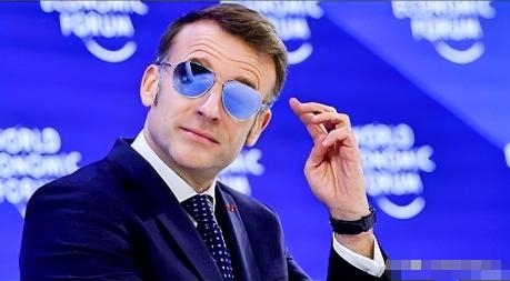 法国总统马克龙直接离开达沃斯返回巴黎，没有同意与特朗普会面。虽然此前马克龙邀请特
