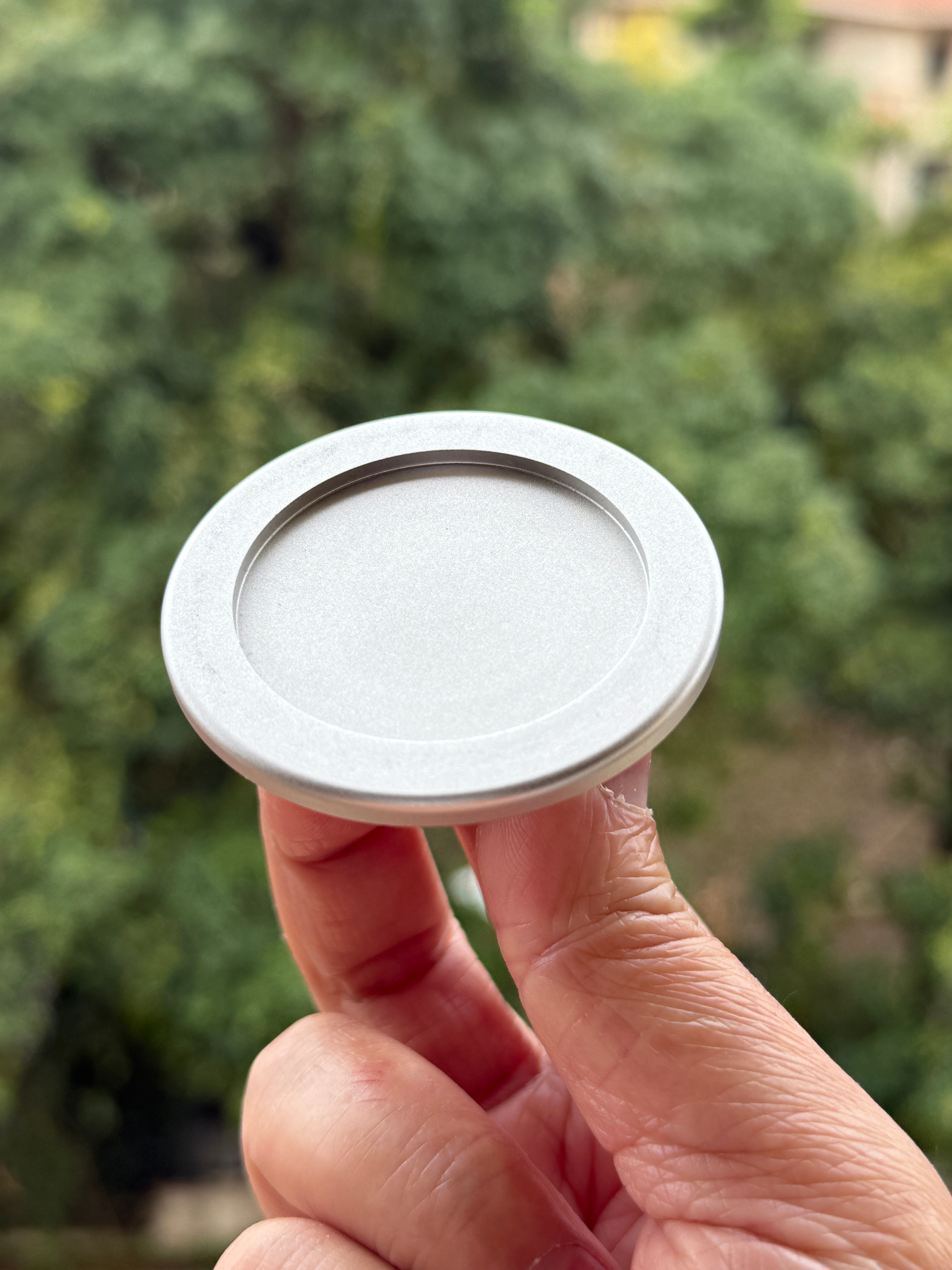 铝合金磁吸头预计10天内搞定。年前我演示的超强磁力的效果，是通过一个外挂组件来实