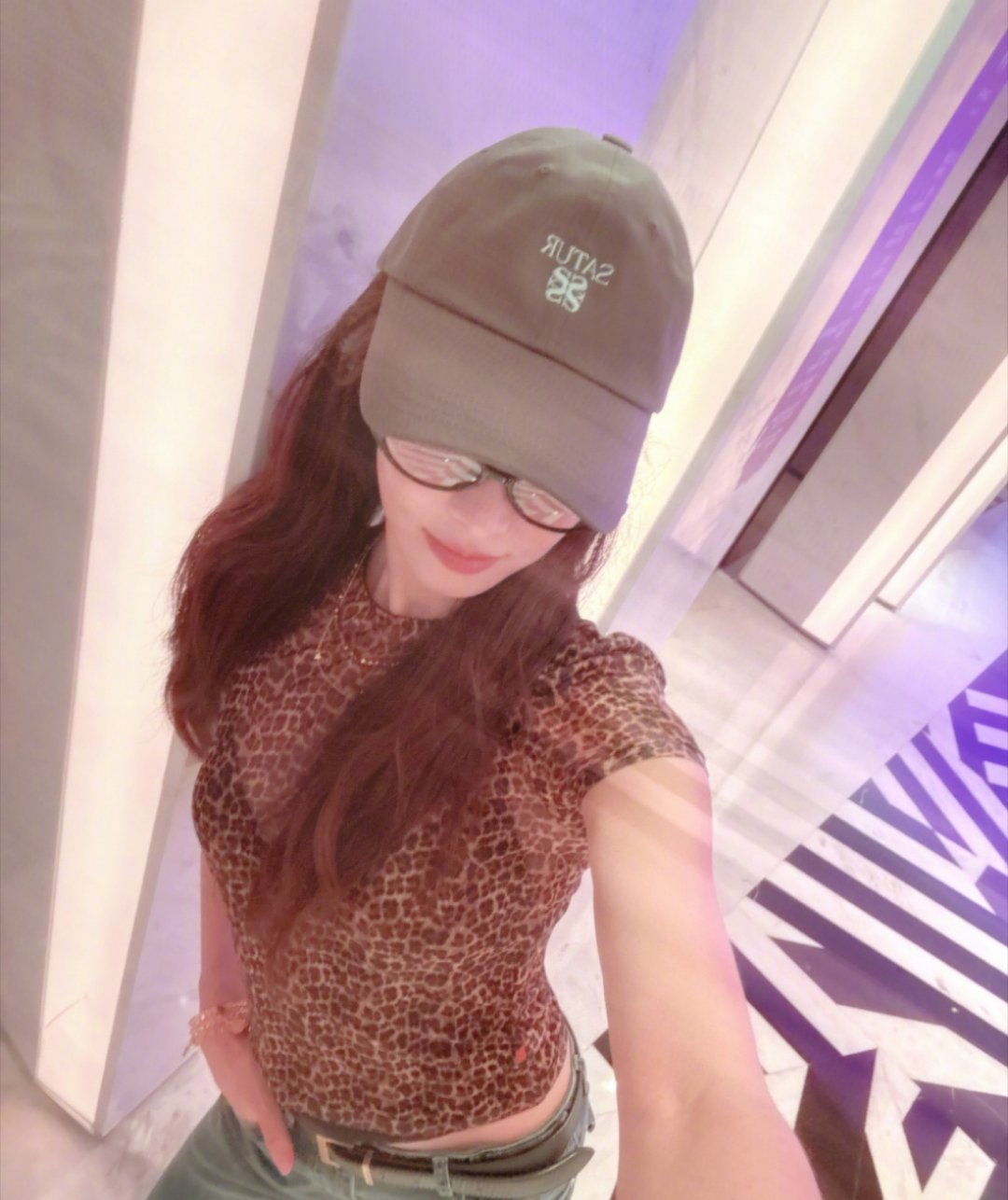 诡秘这么美[女孩儿]宋茜你手里的看起来更好吃一点[doge]分我一口 ​​​