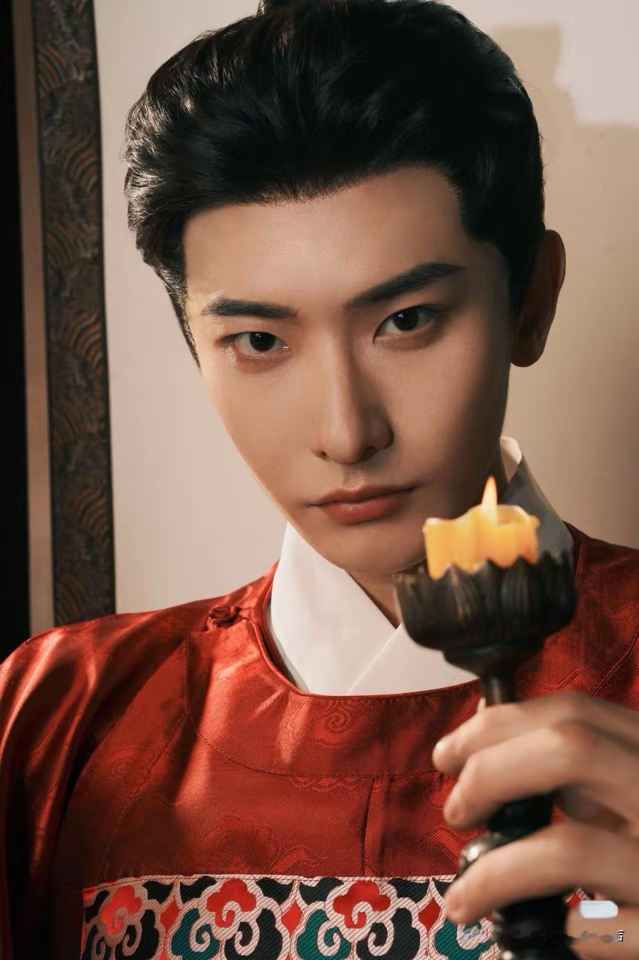 内娱终于出了个可怕的演员，
王瑞昌，
不是说他的演技，而是说他简直就是为了阴湿男