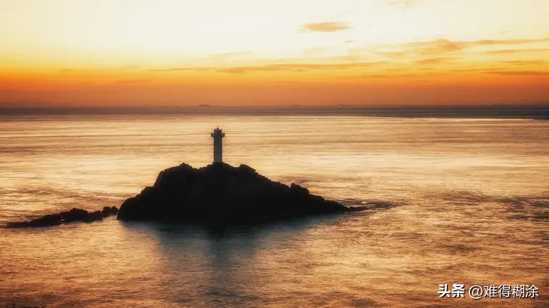 对联这玩意儿，可太有魅力了，就像这上联“日日日，日升东海”，简单几个字，气势一下