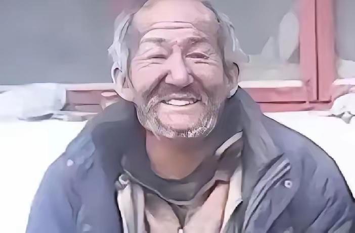 北京一流浪汉因无暂住证被送进收容所，填写籍贯时警察瞬间呆住“您就是大名鼎鼎的杞县