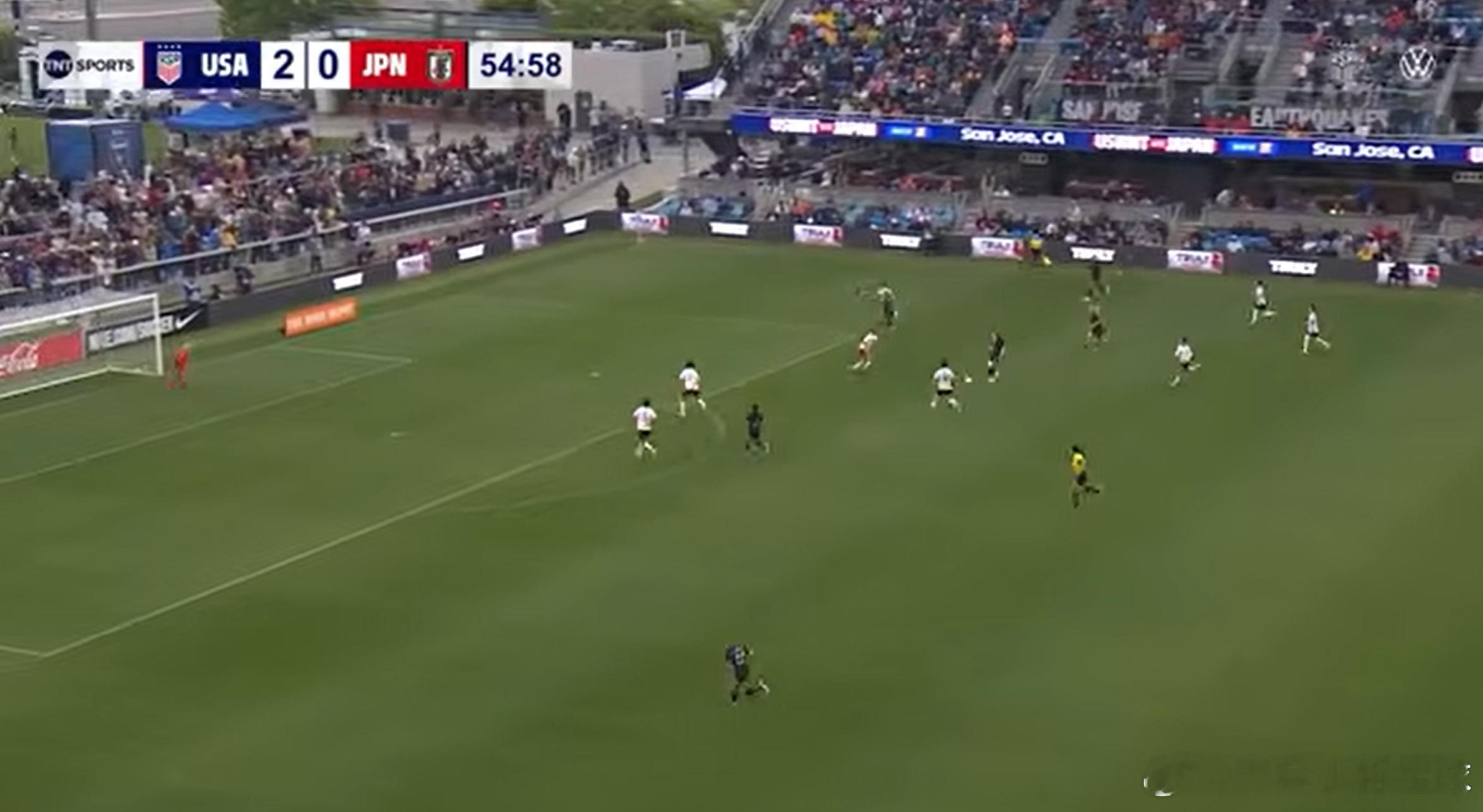 nadeshiko japan日本女子代表 这和去年客场1-1打平意大利时的丢球